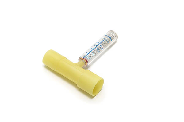 22M/22F adapter met ingebouwde manometer (voor CPAP helmen zonder monometer)